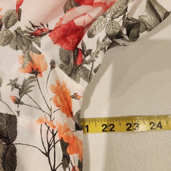 Talbots Womens White Floral Button Up Roll Tab Sleeve Blouse Size 12 Business - Picture 6 of 9